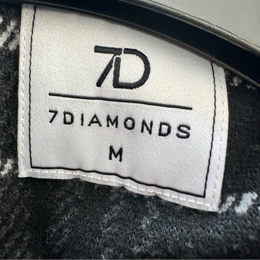 7 Diamonds Shirt Mens Size M Black and White Plaid Button-Up Top Soft Flannel - Picture 5 of 9